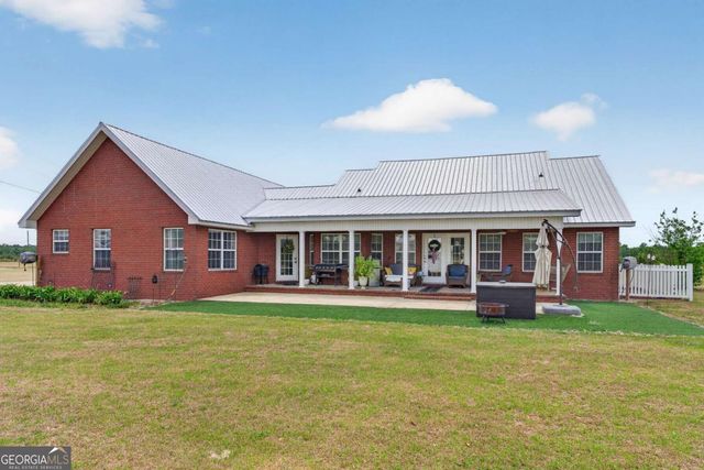 142 Lloyd Drive, Jesup, GA 31545