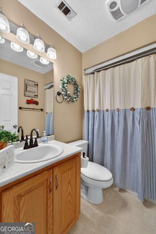 142 Lloyd Drive, Jesup, GA 31545