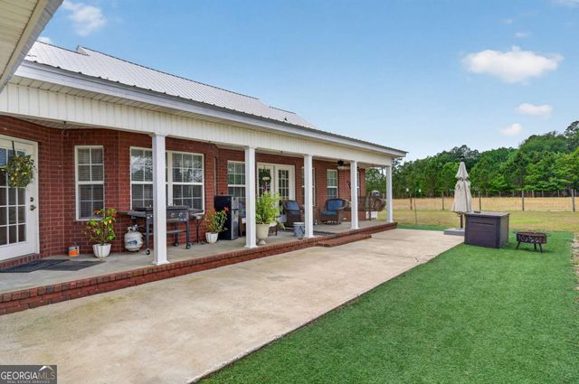 142 Lloyd Drive, Jesup, GA 31545