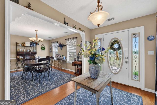 142 Lloyd Drive, Jesup, GA 31545