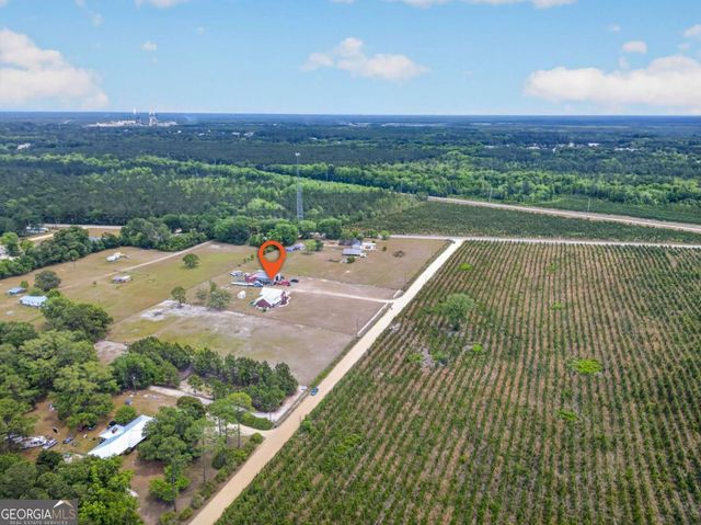 142 Lloyd Drive, Jesup, GA 31545