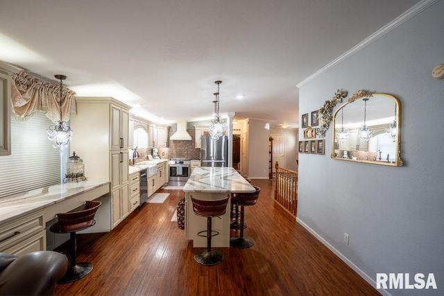 12451 Dahmer Way, Carterville, IL 62918