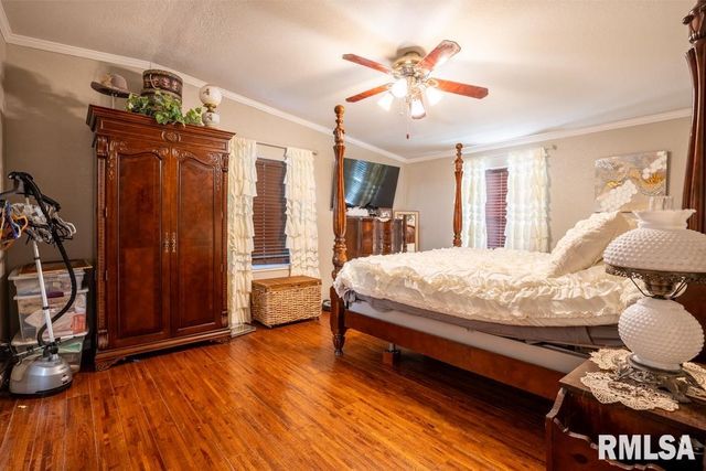 12451 Dahmer Way, Carterville, IL 62918