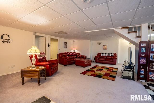 12451 Dahmer Way, Carterville, IL 62918