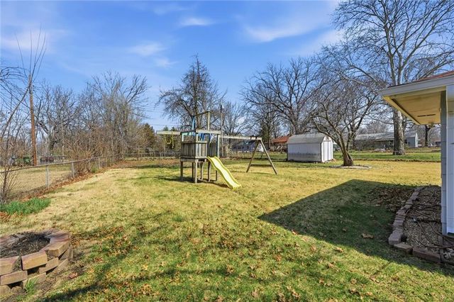 4400 E 137th Street, Grandview, MO 64030