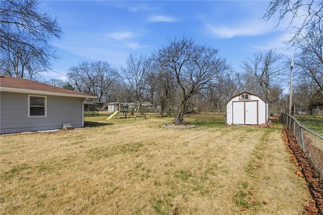 4400 E 137th Street, Grandview, MO 64030