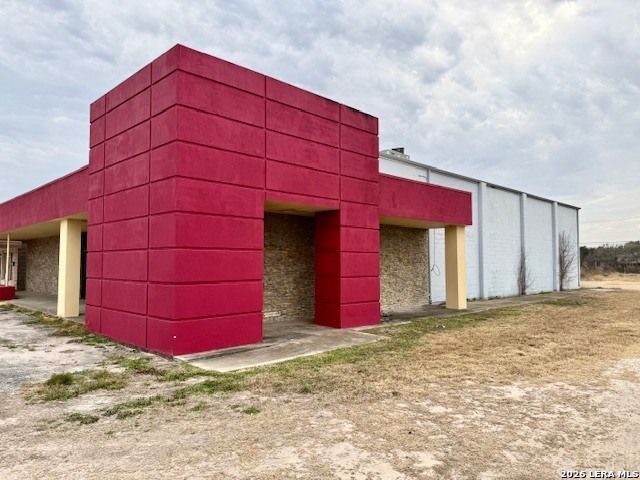 1823 frontage, Beeville, TX 78102