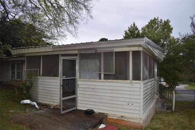 3560 McKenzie Drive, Macon, GA 31204