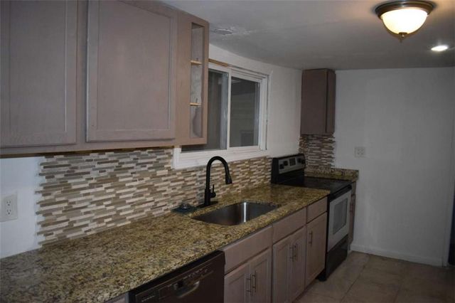 3560 McKenzie Drive, Macon, GA 31204
