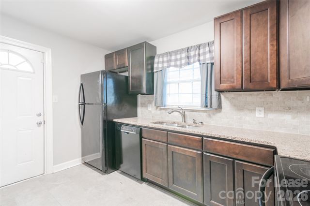 2108 Highland Street, Charlotte, NC 28208