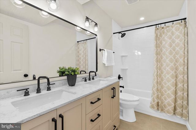 1125 DORSEY RD, Hanover, MD 21076