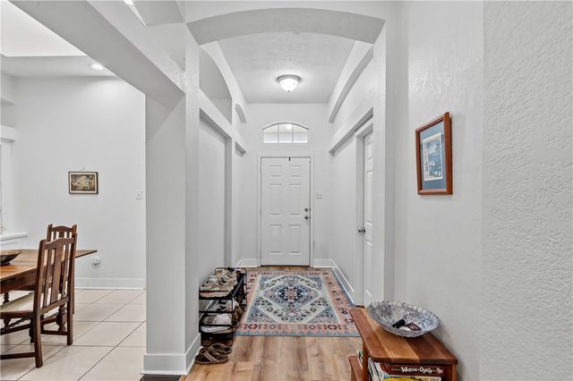 1023 Fallbrook Loop, College Station, TX 77845