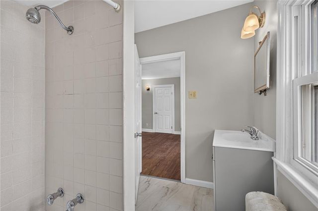 21 East Ettwein Street, Bethlehem City, PA 18018