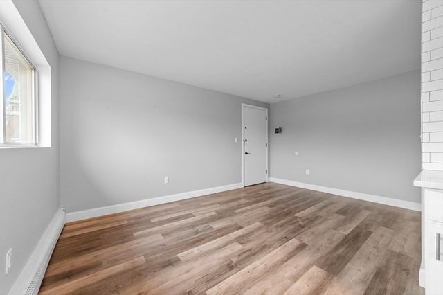181 School St 3, Waltham, MA 02451