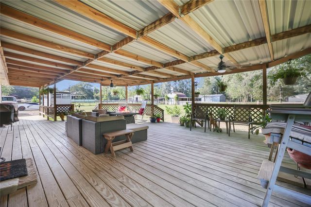 26925 E River Road, Splendora, TX 77372