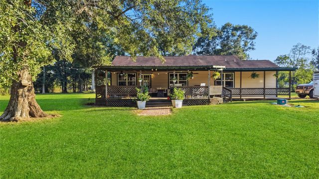 26925 E River Road, Splendora, TX 77372