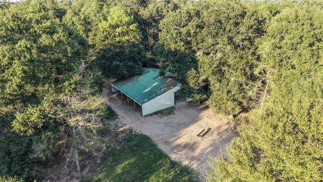 26925 E River Road, Splendora, TX 77372