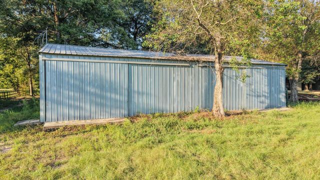 26925 E River Road, Splendora, TX 77372
