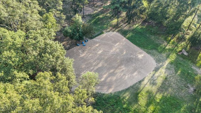 26925 E River Road, Splendora, TX 77372