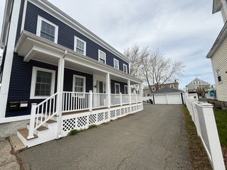 11 Barton St, Salem, MA 01970