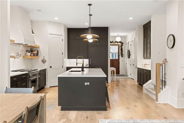 1138 Mado Loop, Chattahoochee Hills, GA 30268