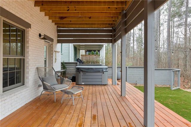 1138 Mado Loop, Chattahoochee Hills, GA 30268