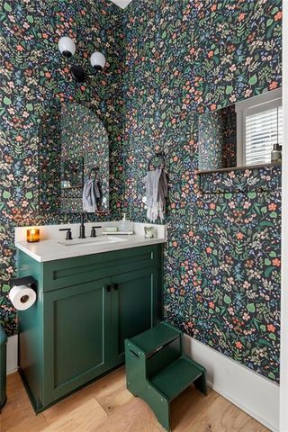 1138 Mado Loop, Chattahoochee Hills, GA 30268