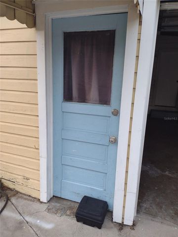 320 S 4TH STREET, Leesburg, FL 34748