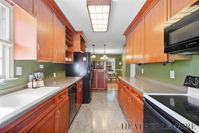 910 Nevada Street, Grand Rapids, MI 49507