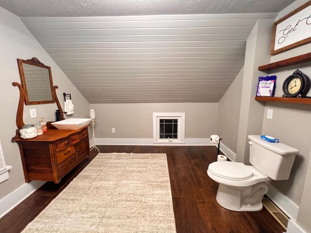 115 W 2nd Street, Freistatt, MO 65654