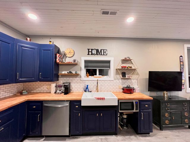 115 W 2nd Street, Freistatt, MO 65654