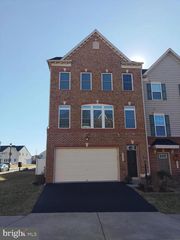 44373 FOXTHOM TER, Ashburn, VA 20147