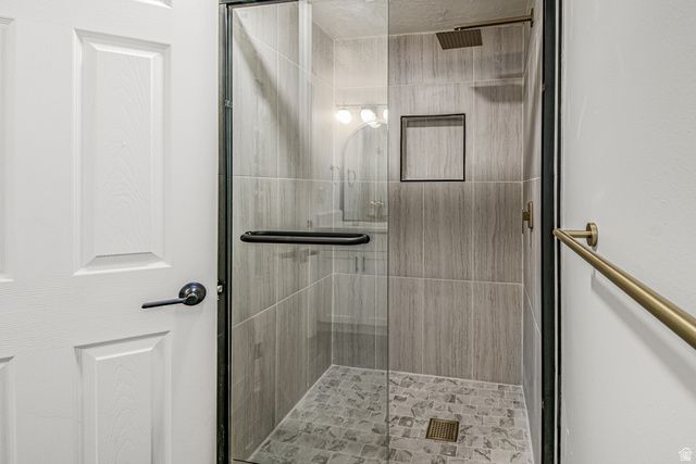 13096 S 2110 W, Riverton, UT 84065