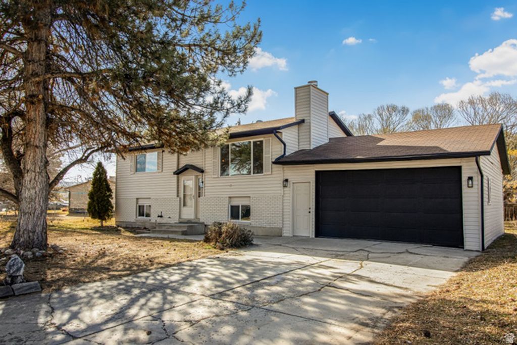 13096 S 2110 W, Riverton, UT 84065