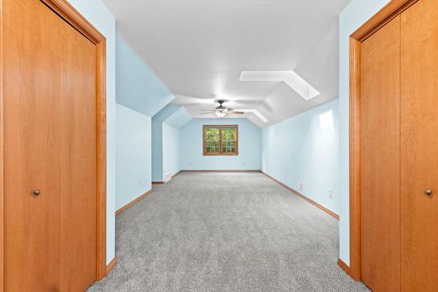 2098 S ROCK RIVER CIRCLE, De Pere, WI 54115