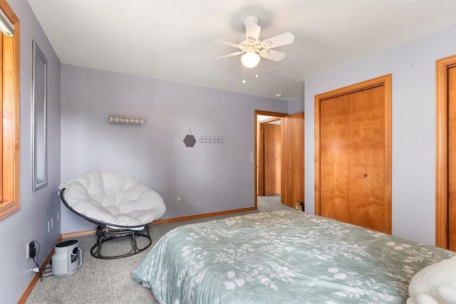 2098 S ROCK RIVER CIRCLE, De Pere, WI 54115