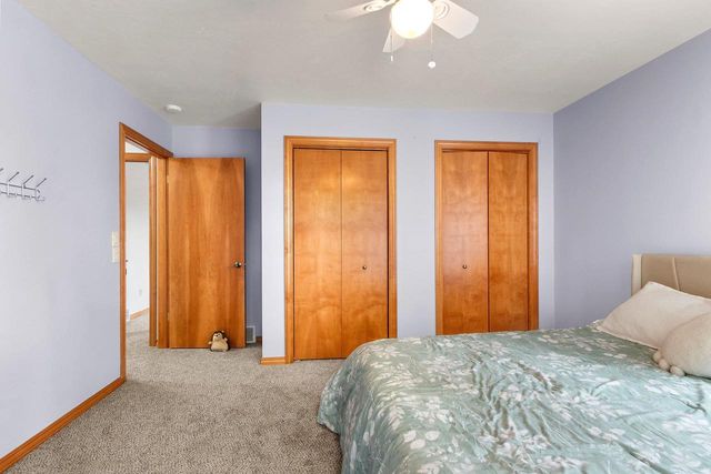 2098 S ROCK RIVER CIRCLE, De Pere, WI 54115