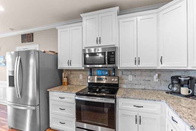 100 Wynchase Lane, Bonaire, GA 31005
