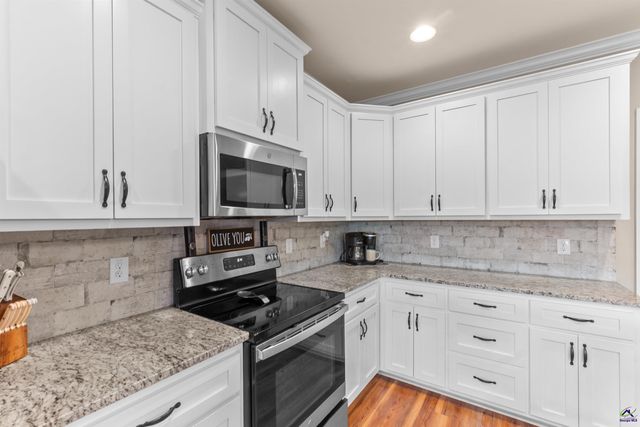 100 Wynchase Lane, Bonaire, GA 31005