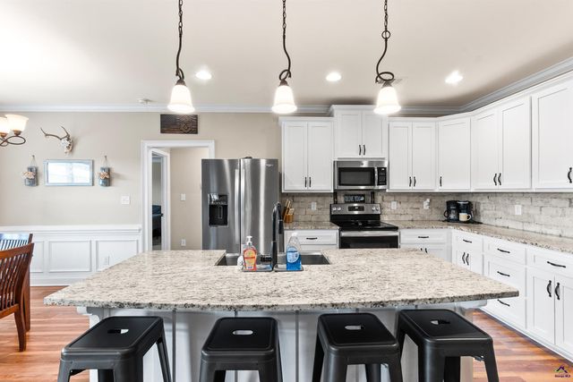 100 Wynchase Lane, Bonaire, GA 31005