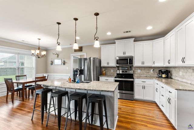 100 Wynchase Lane, Bonaire, GA 31005