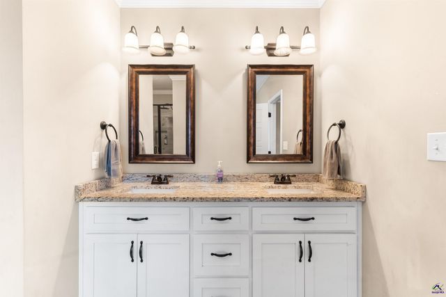 100 Wynchase Lane, Bonaire, GA 31005