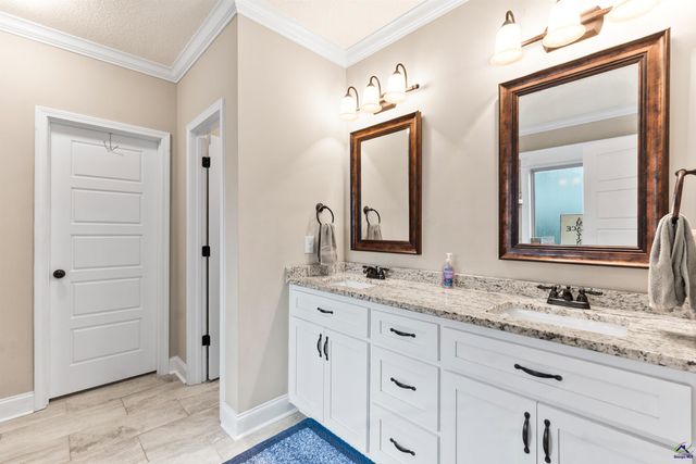 100 Wynchase Lane, Bonaire, GA 31005