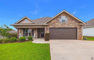 100 Wynchase Lane, Bonaire, GA 31005