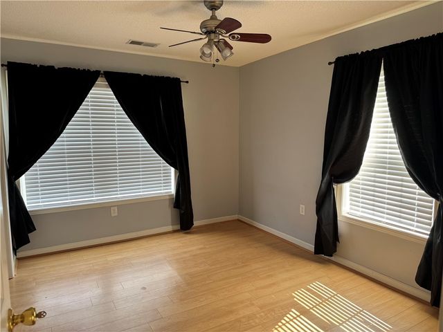 188 University Village Drive L, Central, SC 29630