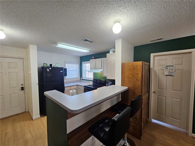 188 University Village Drive L, Central, SC 29630