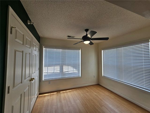 188 University Village Drive L, Central, SC 29630