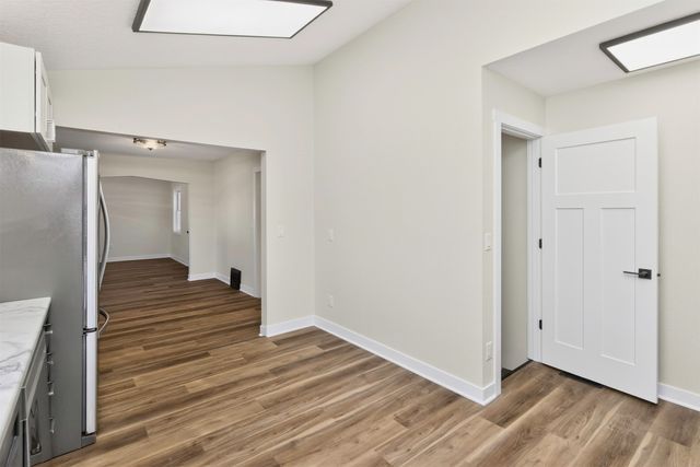 606 1st Avenue S, Altoona, IA 50009