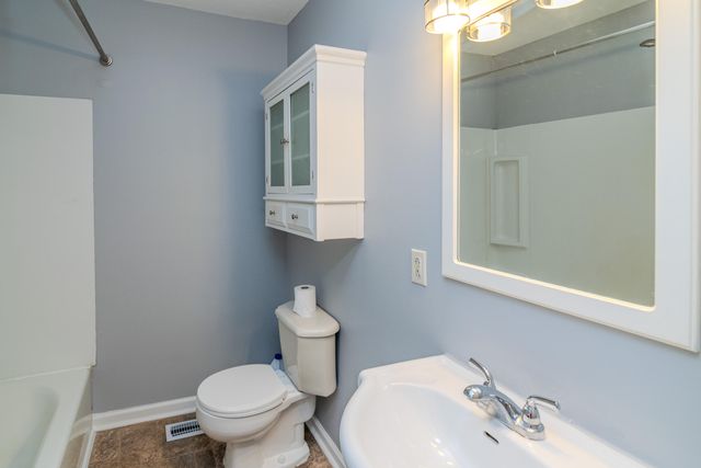 371 E Washington Street, Winchester, KY 40391