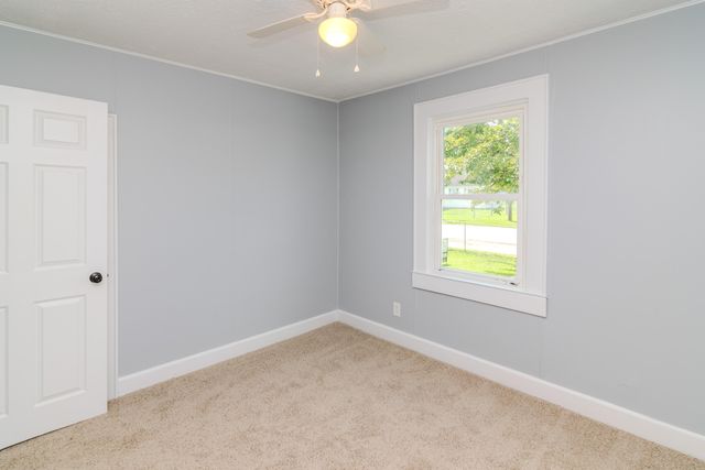 371 E Washington Street, Winchester, KY 40391